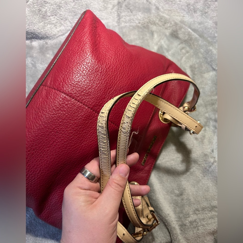 Michael Kors Bedford Red Pocket Tote - Picture 8 of 10
